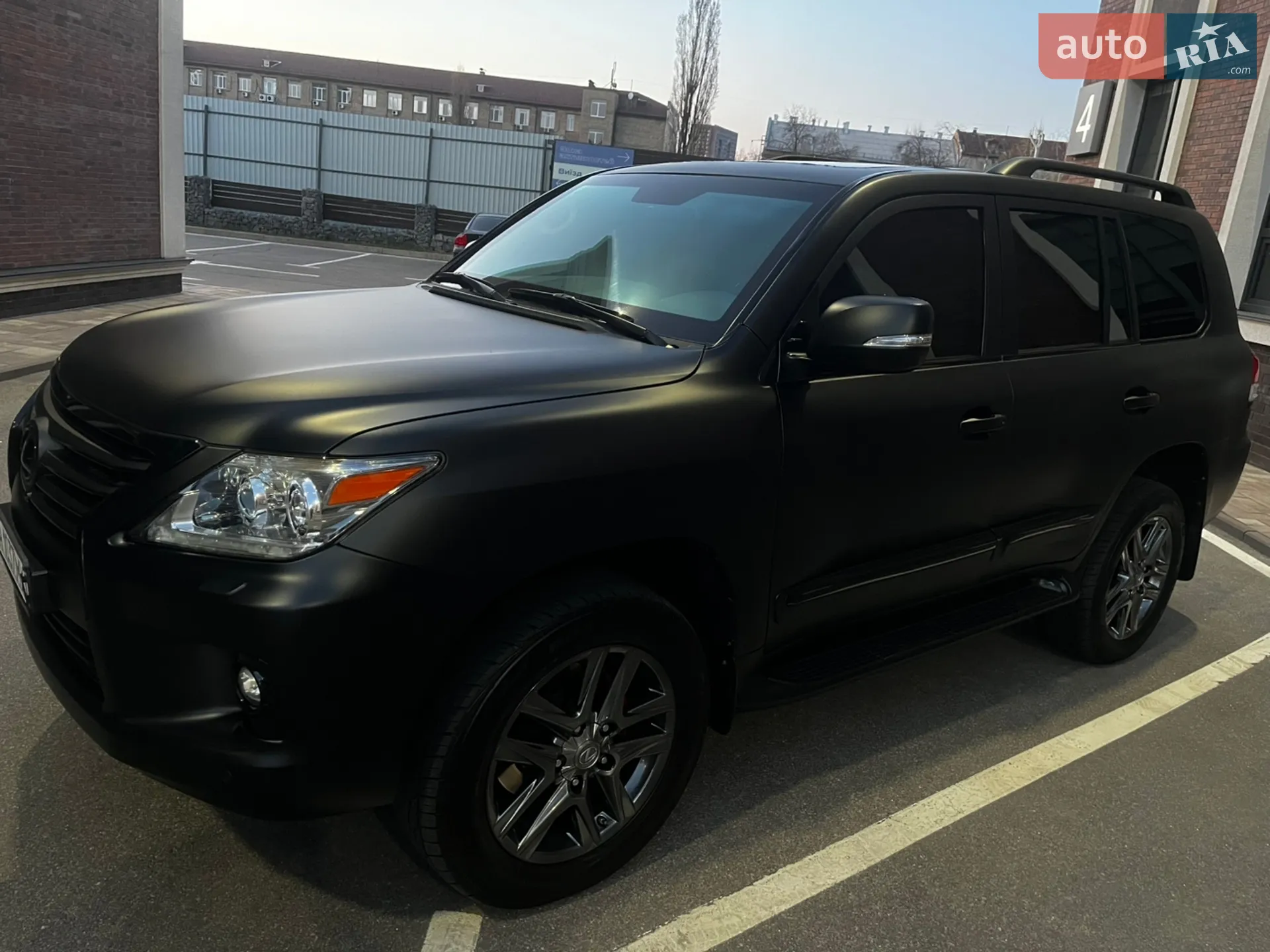 2010 Lexus LX - мініатюра 17