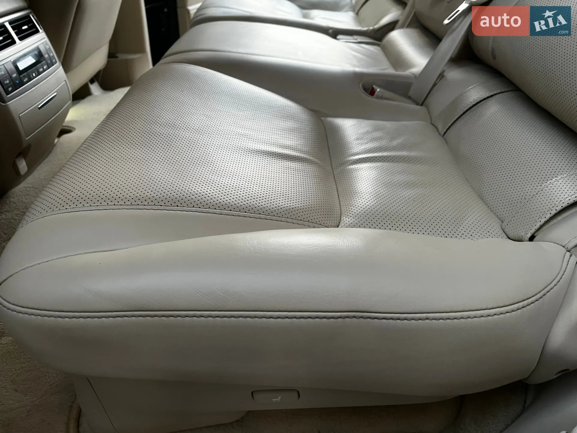2010 Lexus LX - мініатюра 54