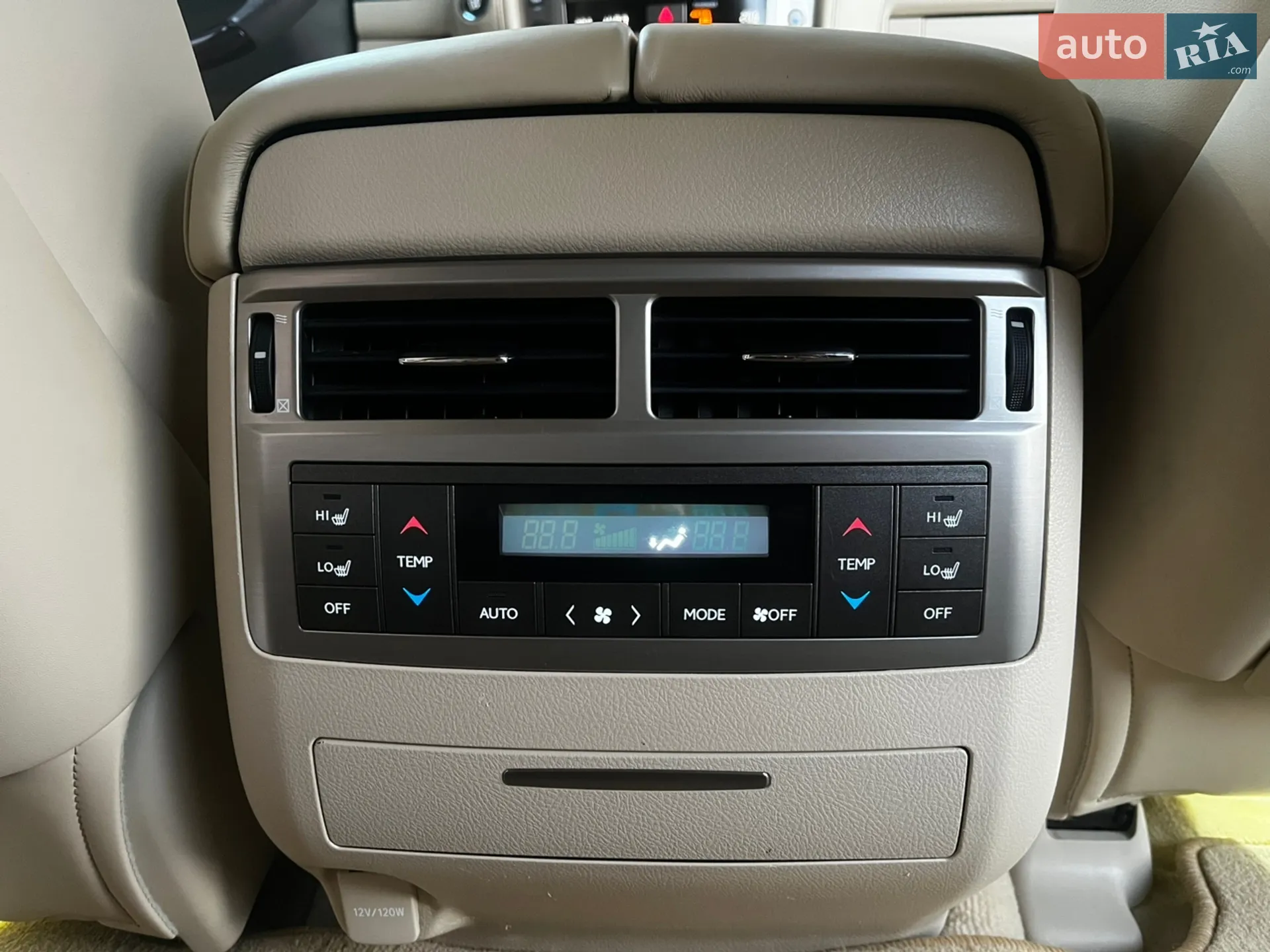 2010 Lexus LX - мініатюра 65
