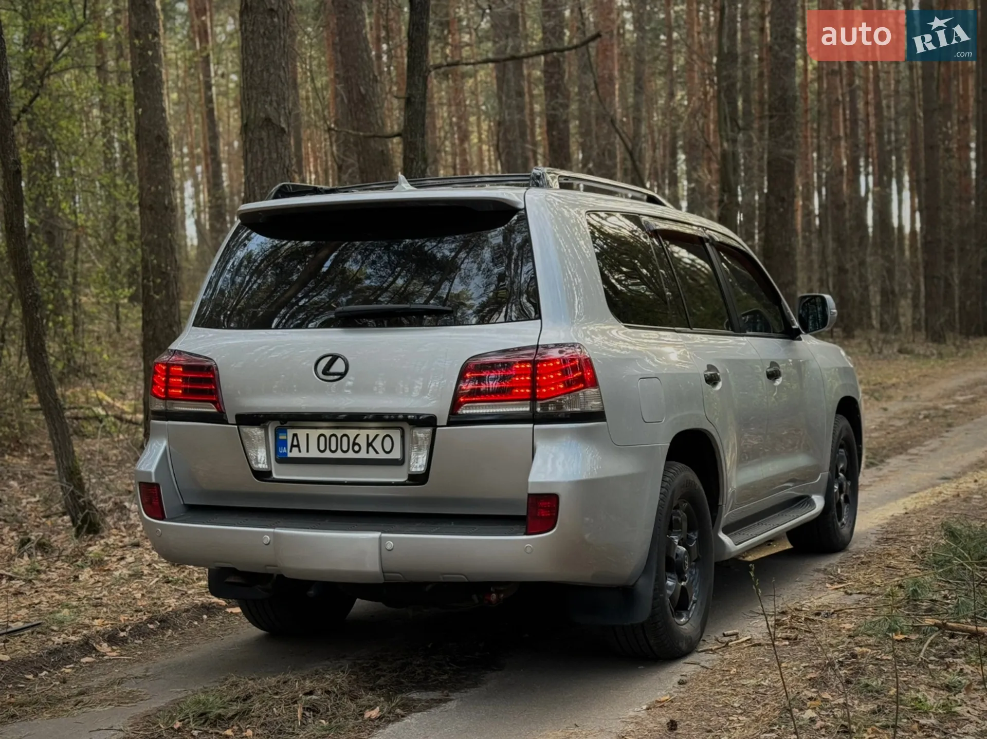 2011 Lexus LX - мініатюра 23