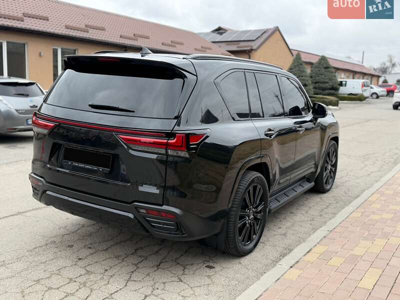 Позашляховик / Кросовер Lexus LX 2023 в Дніпрі