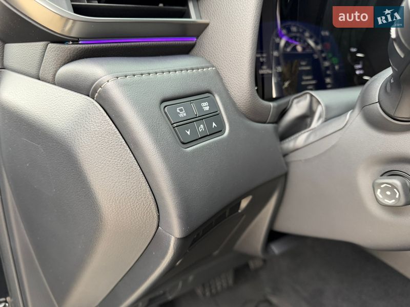 Позашляховик / Кросовер Lexus LX 2023 в Дніпрі