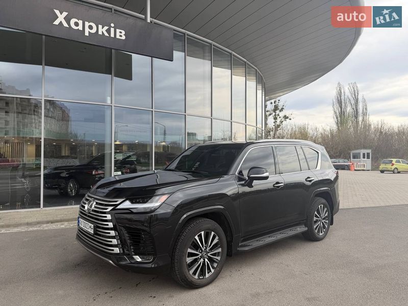 Lexus LX 2025