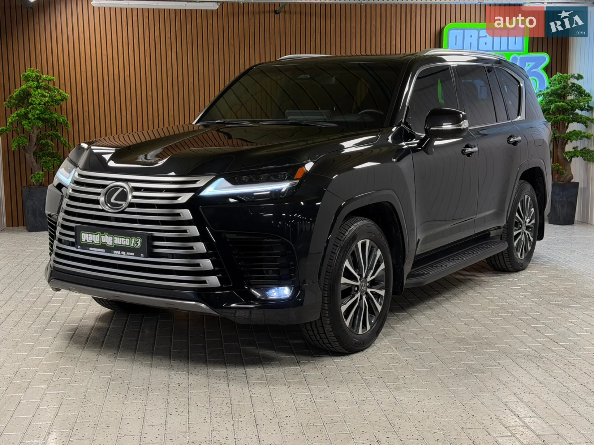 2025 Lexus LX - мініатюра 2