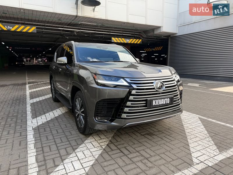 Внедорожник / Кроссовер Lexus LX 2022 в Киеве