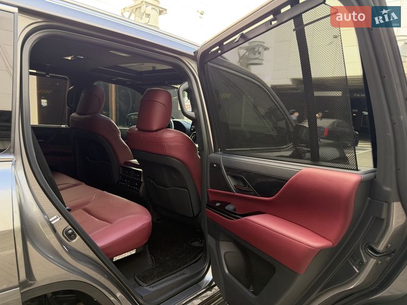 Внедорожник / Кроссовер Lexus LX 2022 в Киеве