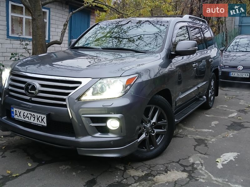 Внедорожник / Кроссовер Lexus LX 2013 в Харькове