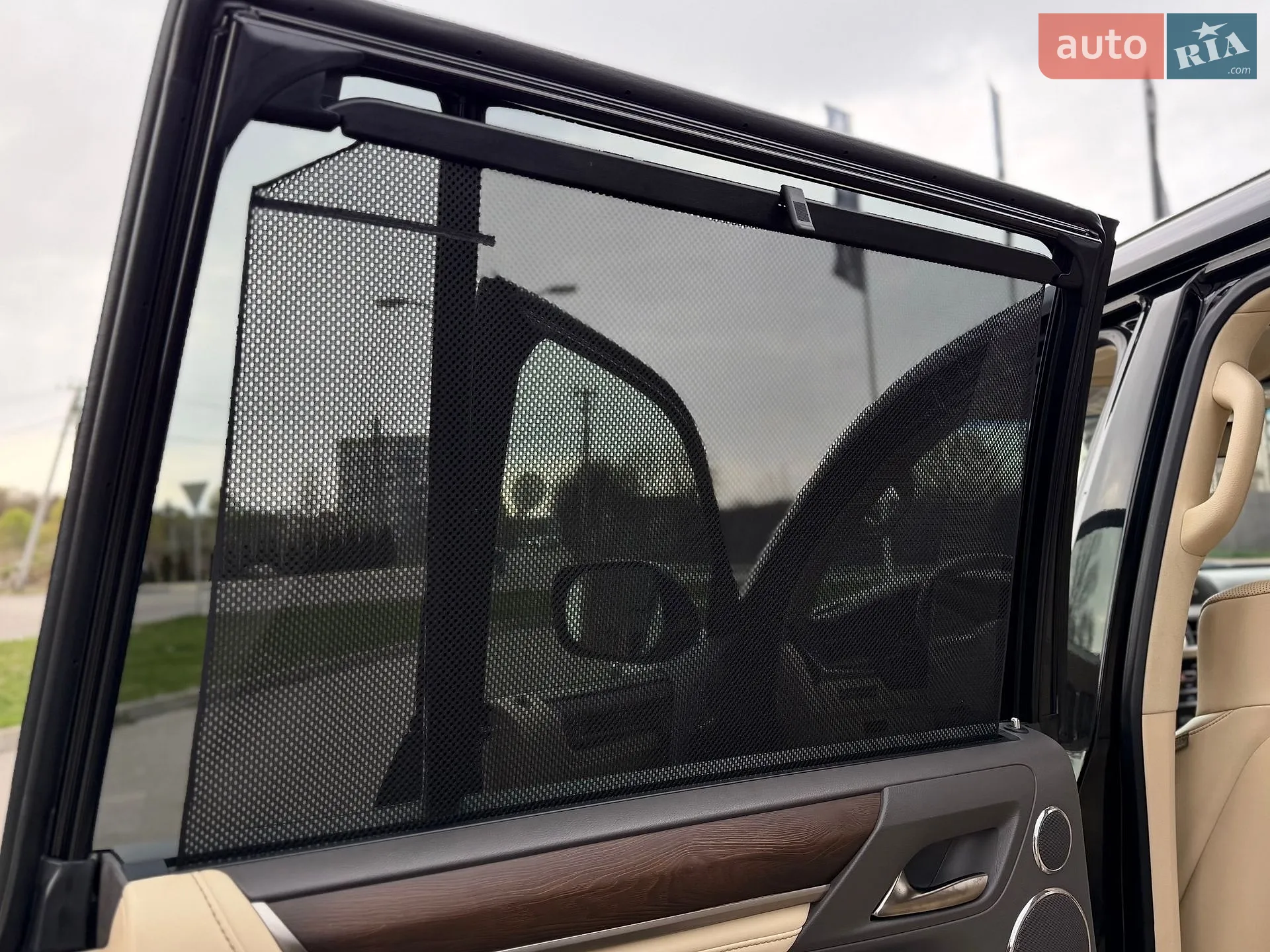 2016 Lexus LX - мініатюра 28
