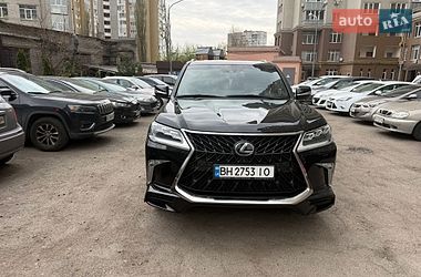 Позашляховик / Кросовер Lexus LX 2019 в Києві