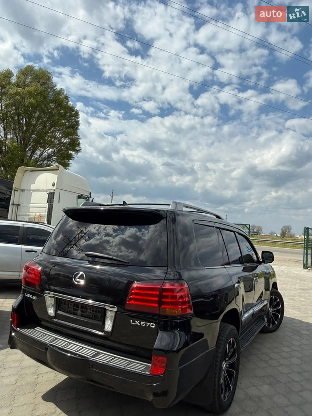 2010 Lexus LX - мініатюра 39