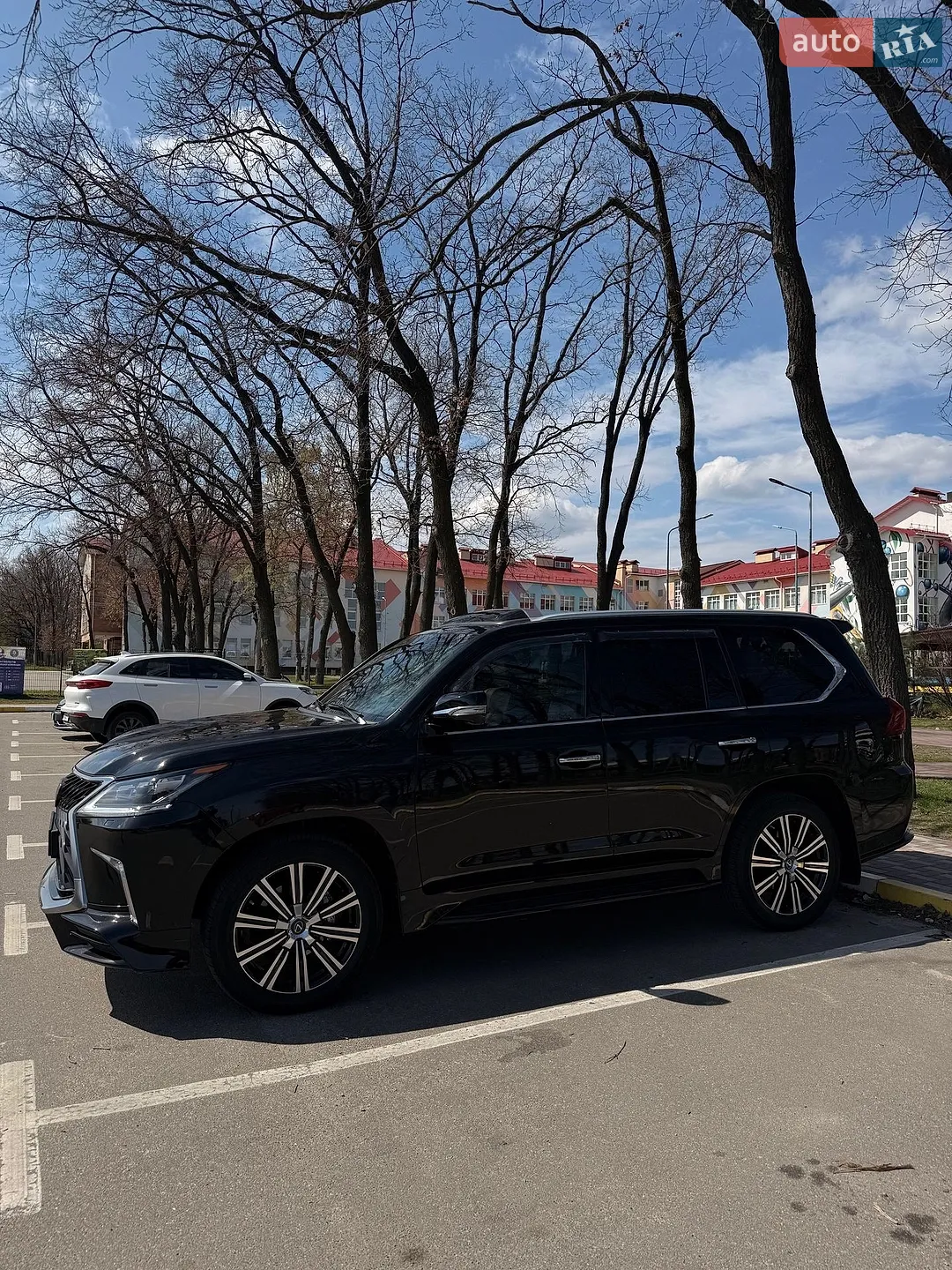 2019 Lexus LX - мініатюра 5