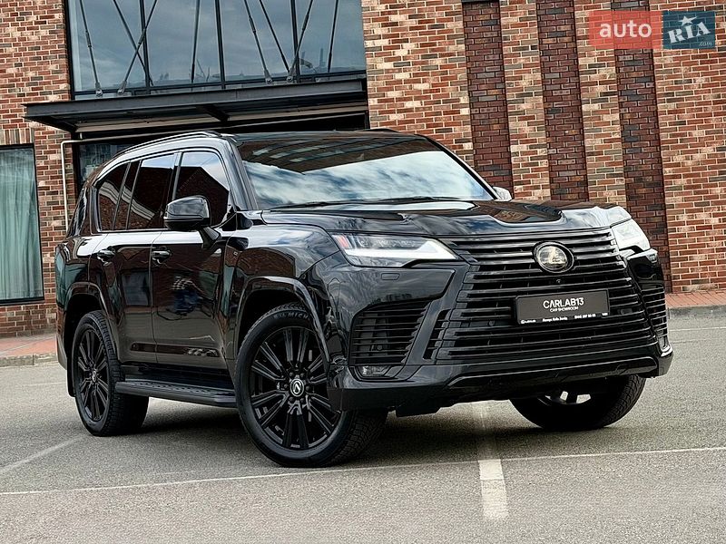 Внедорожник / Кроссовер Lexus LX 2022 в Киеве