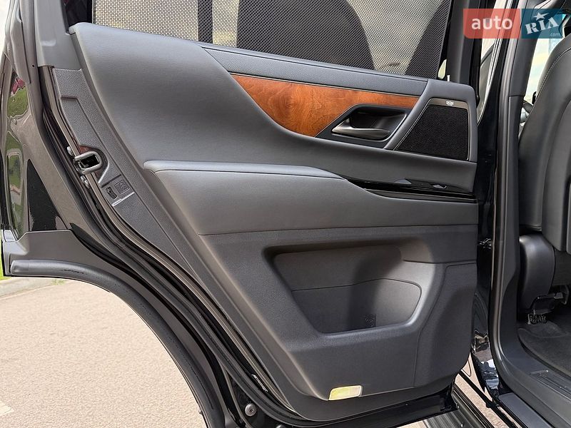 Внедорожник / Кроссовер Lexus LX 2022 в Киеве