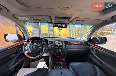 Внедорожник / Кроссовер Lexus LX 2008 в Стрые