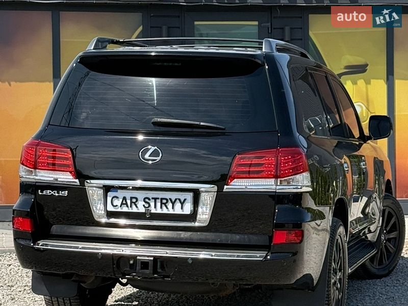 Внедорожник / Кроссовер Lexus LX 2008 в Стрые