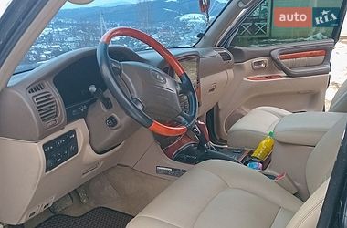 Внедорожник / Кроссовер Lexus LX 1999 в Яремче
