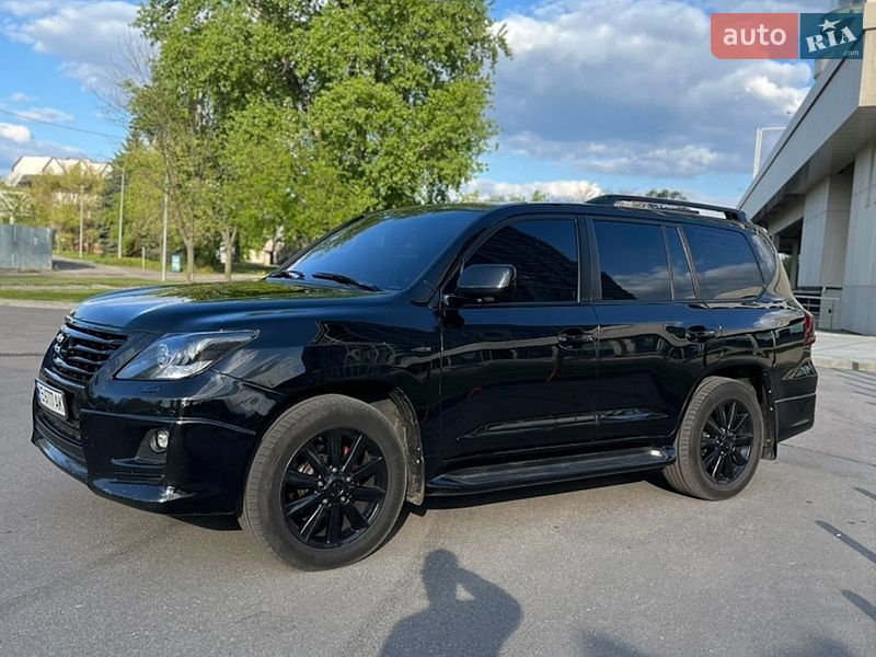 Внедорожник / Кроссовер Lexus LX 2009 в Днепре