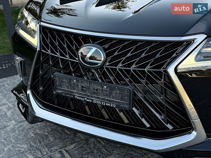 Внедорожник / Кроссовер Lexus LX 2017 в Львове