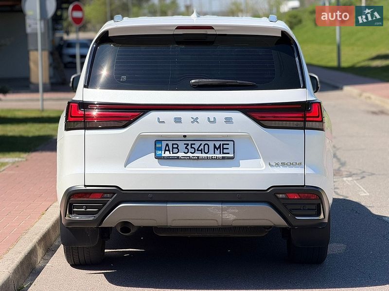Внедорожник / Кроссовер Lexus LX 2022 в Киеве