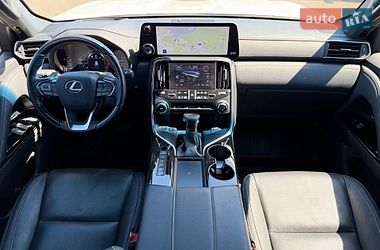 Внедорожник / Кроссовер Lexus LX 2022 в Киеве