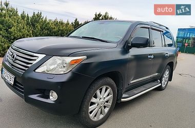 Позашляховик / Кросовер Lexus LX 2008 в Києві