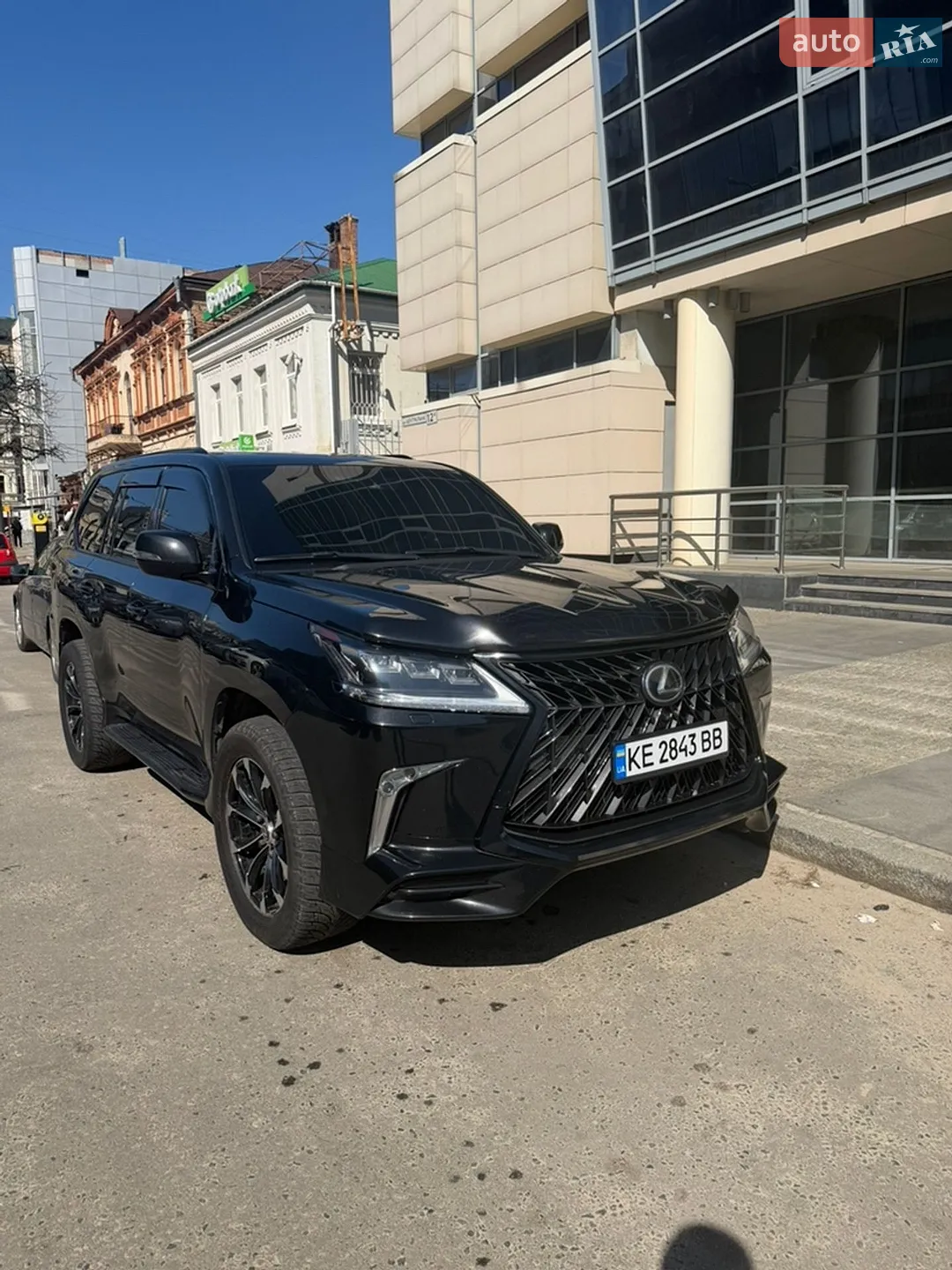 2017 Lexus LX - мініатюра 2