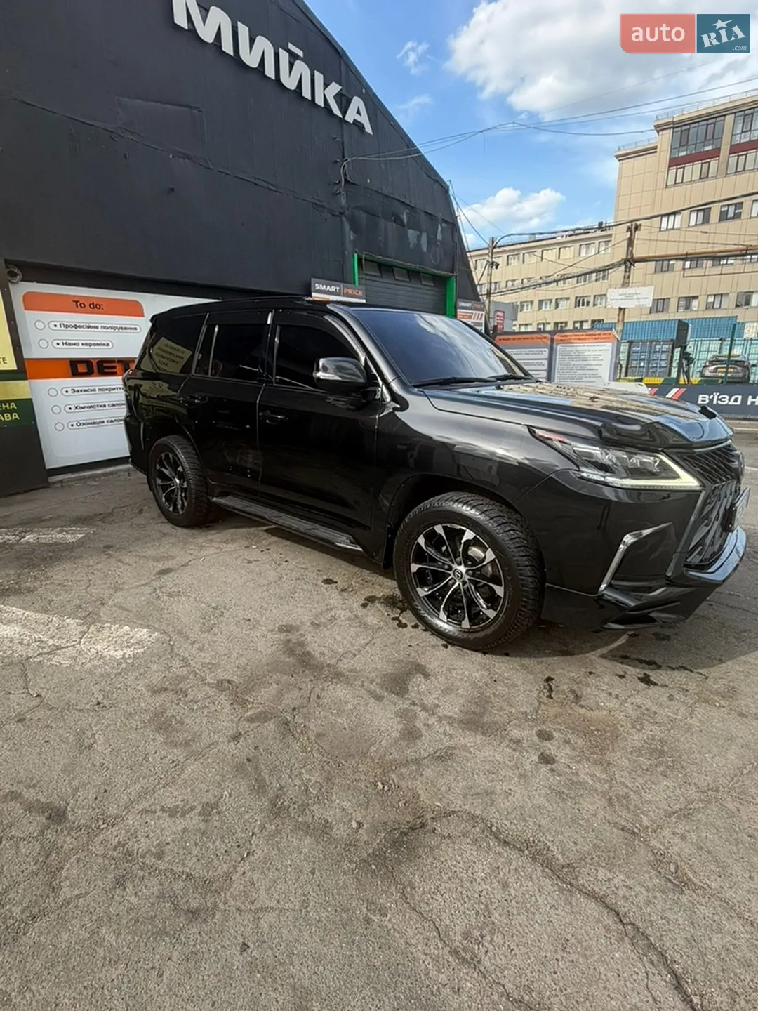 2017 Lexus LX - мініатюра 6