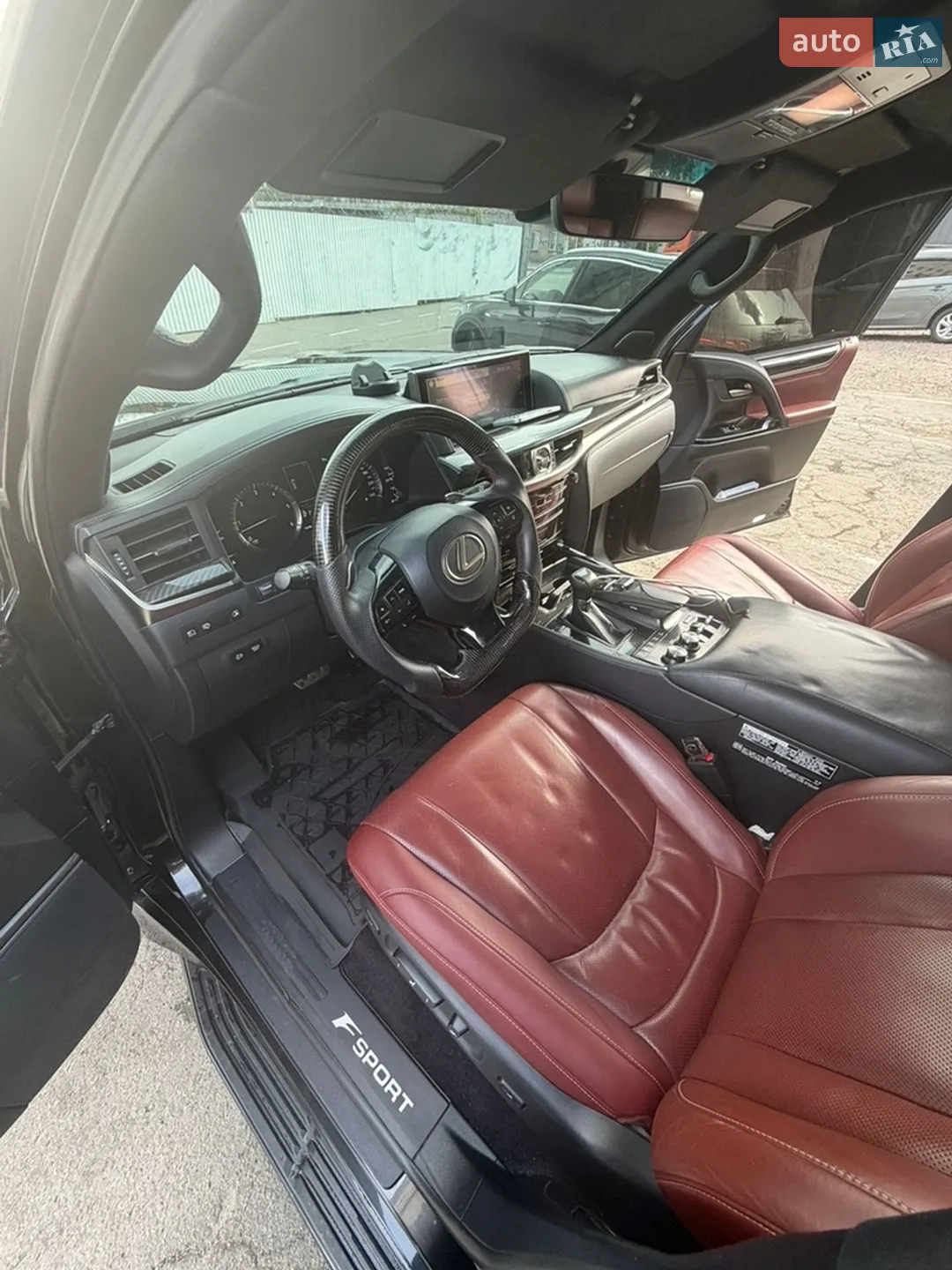 2017 Lexus LX - мініатюра 11