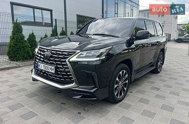 Внедорожник / Кроссовер Lexus LX 2016 в Черкассах
