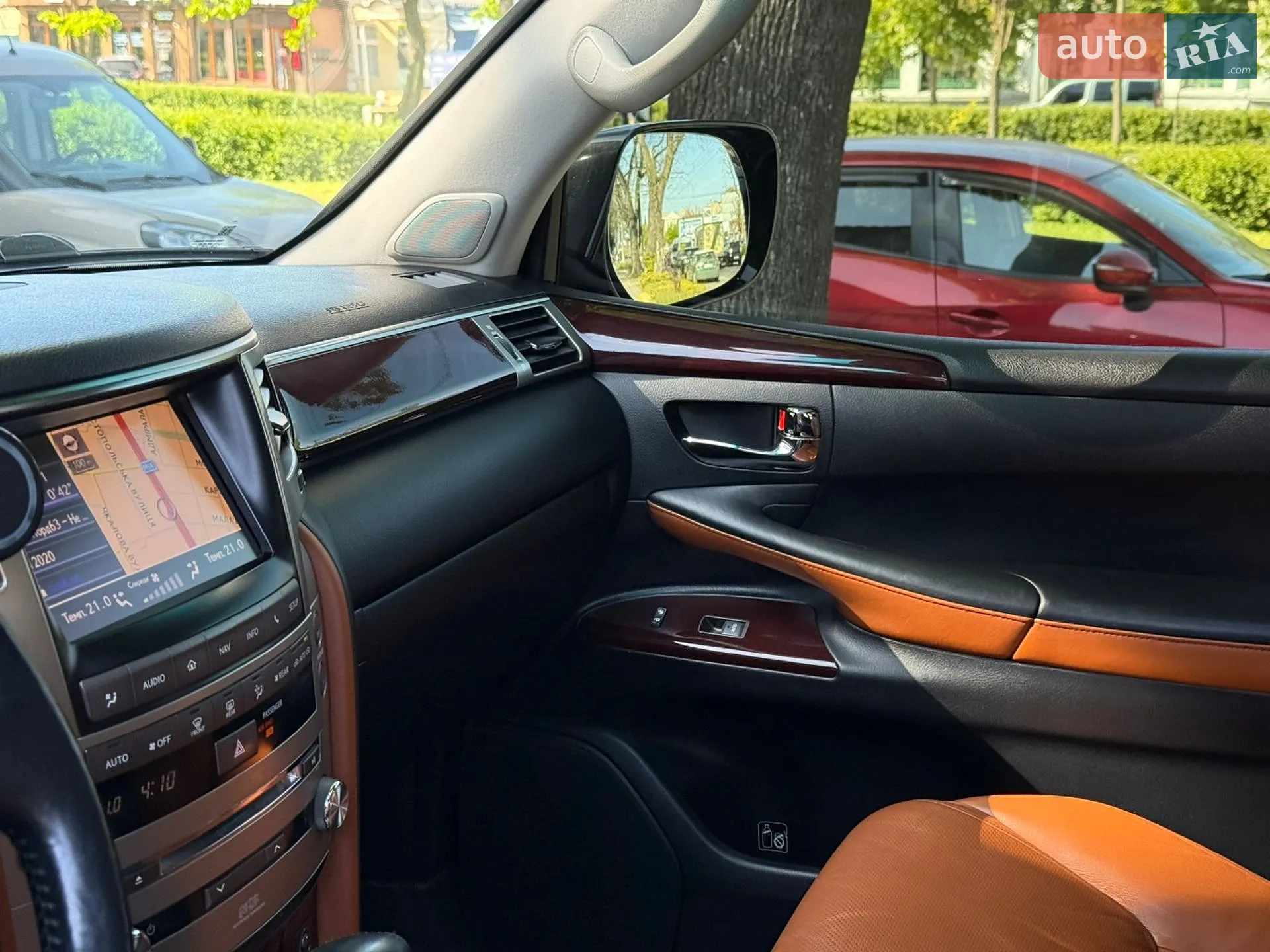 2013 Lexus LX - мініатюра 22