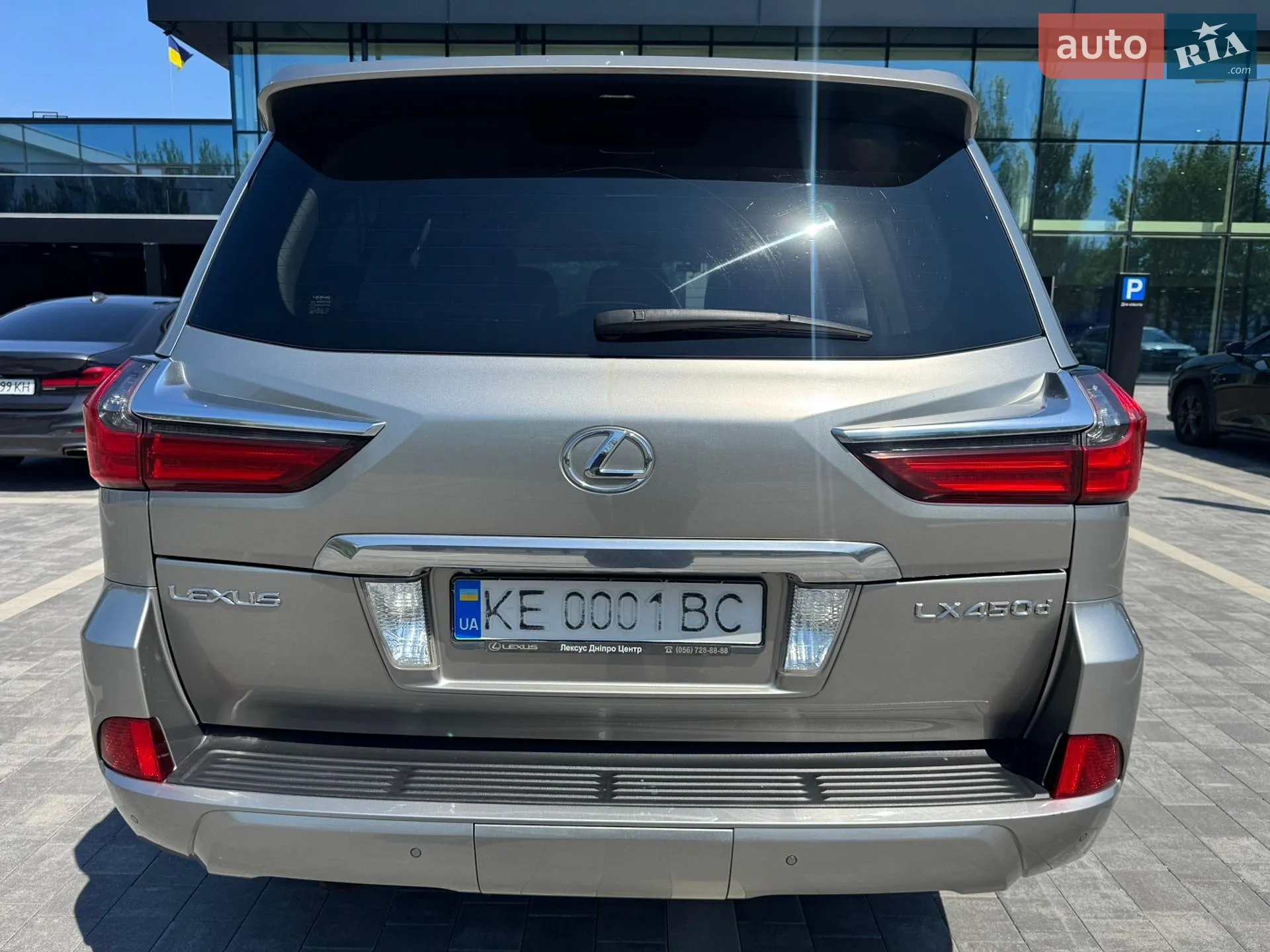 2017 Lexus LX - мініатюра 5