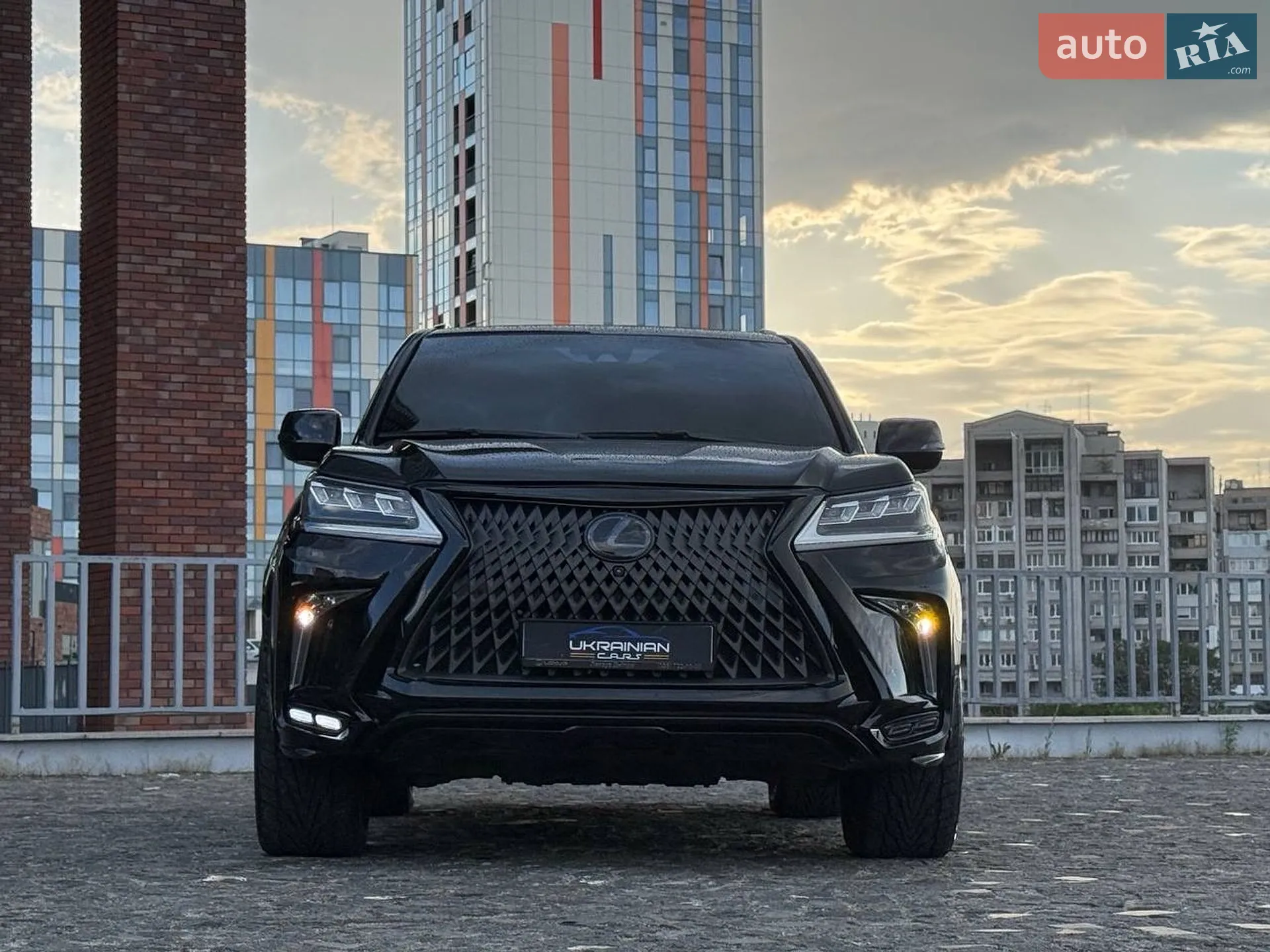2017 Lexus LX - мініатюра 13