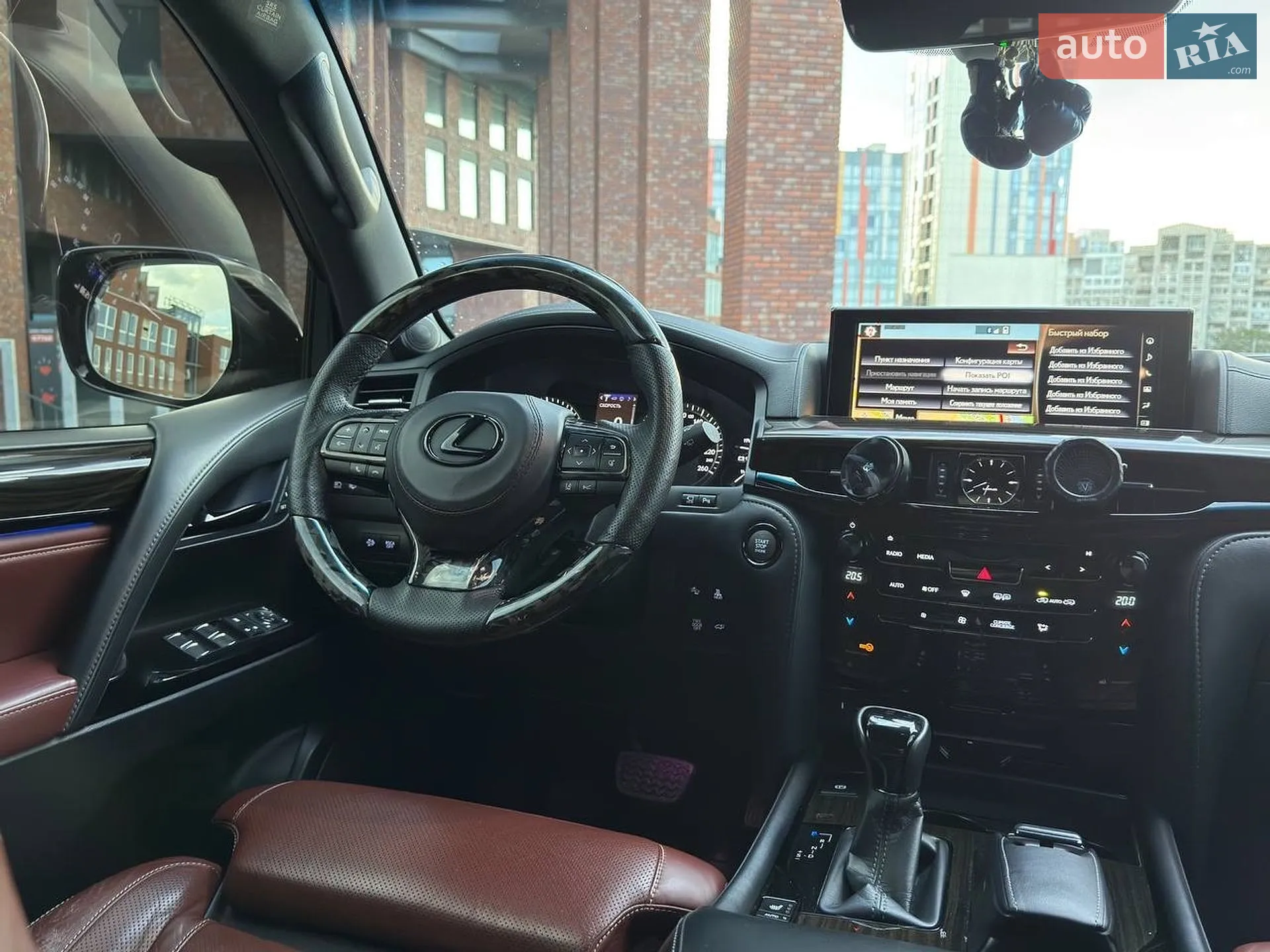 2017 Lexus LX - мініатюра 38