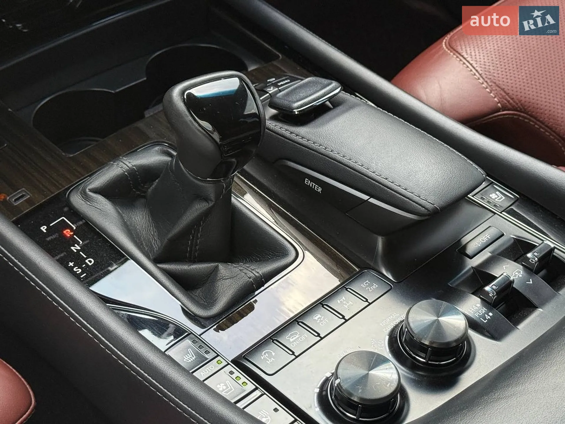 2017 Lexus LX - мініатюра 40