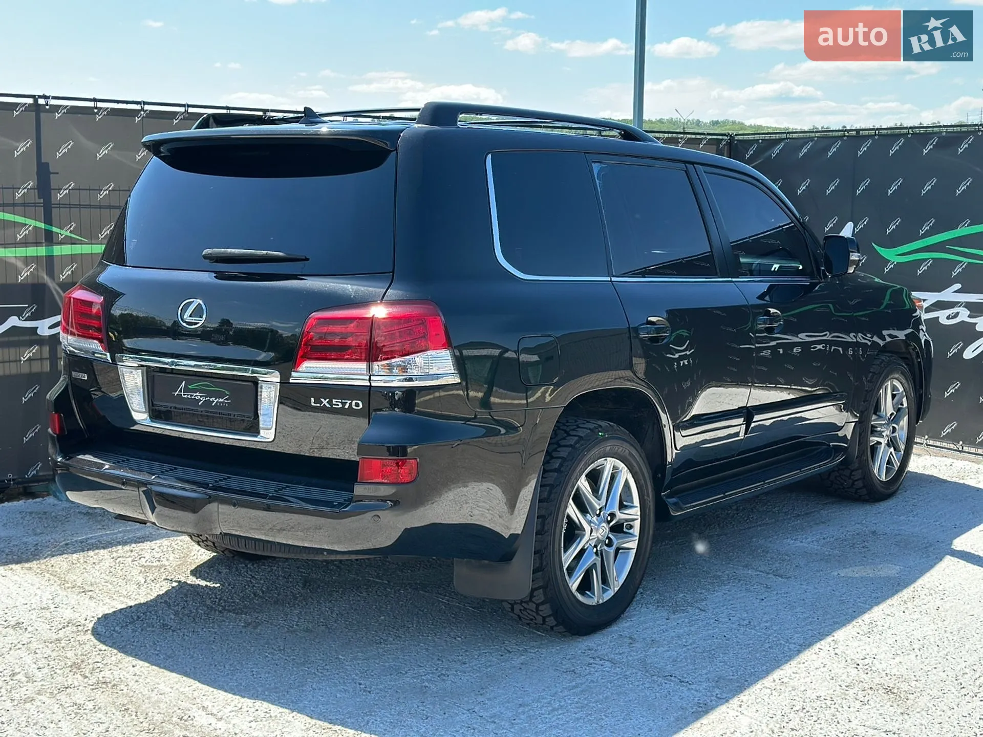 2015 Lexus LX - мініатюра 41