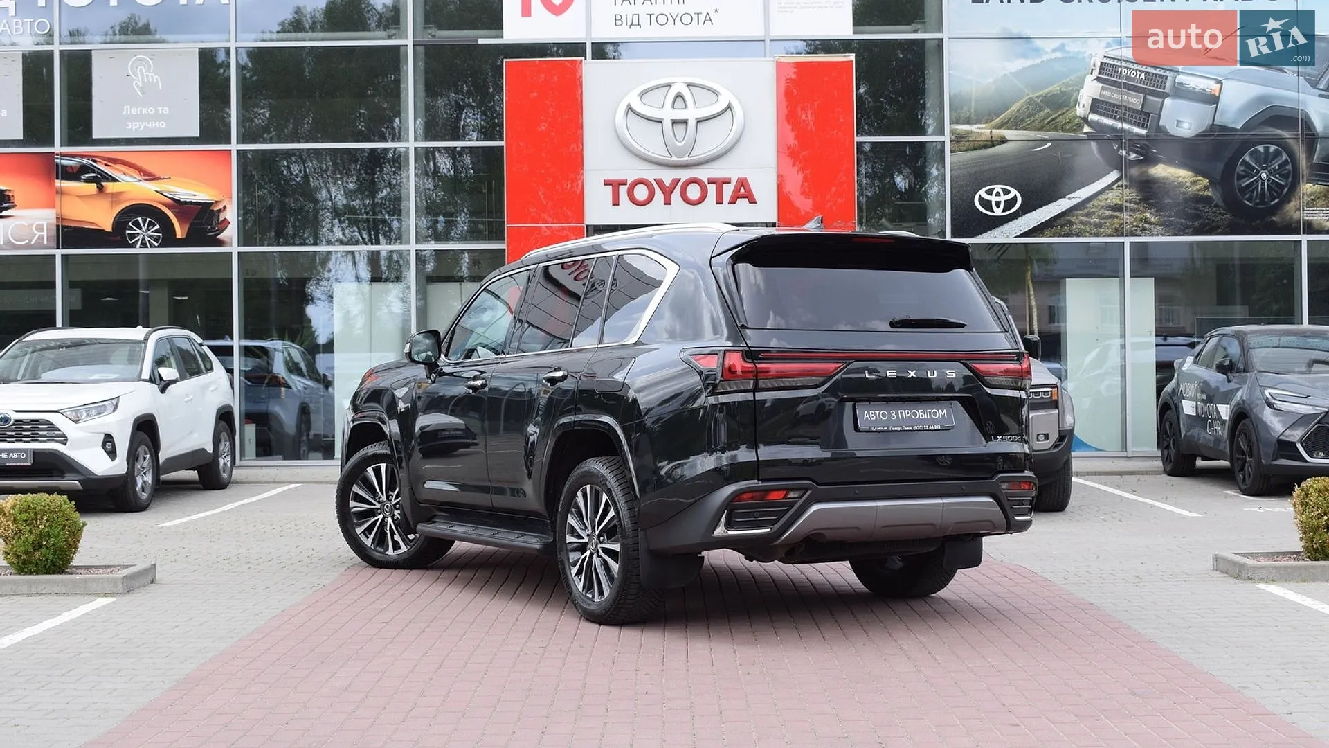 2023 Lexus LX - мініатюра 2
