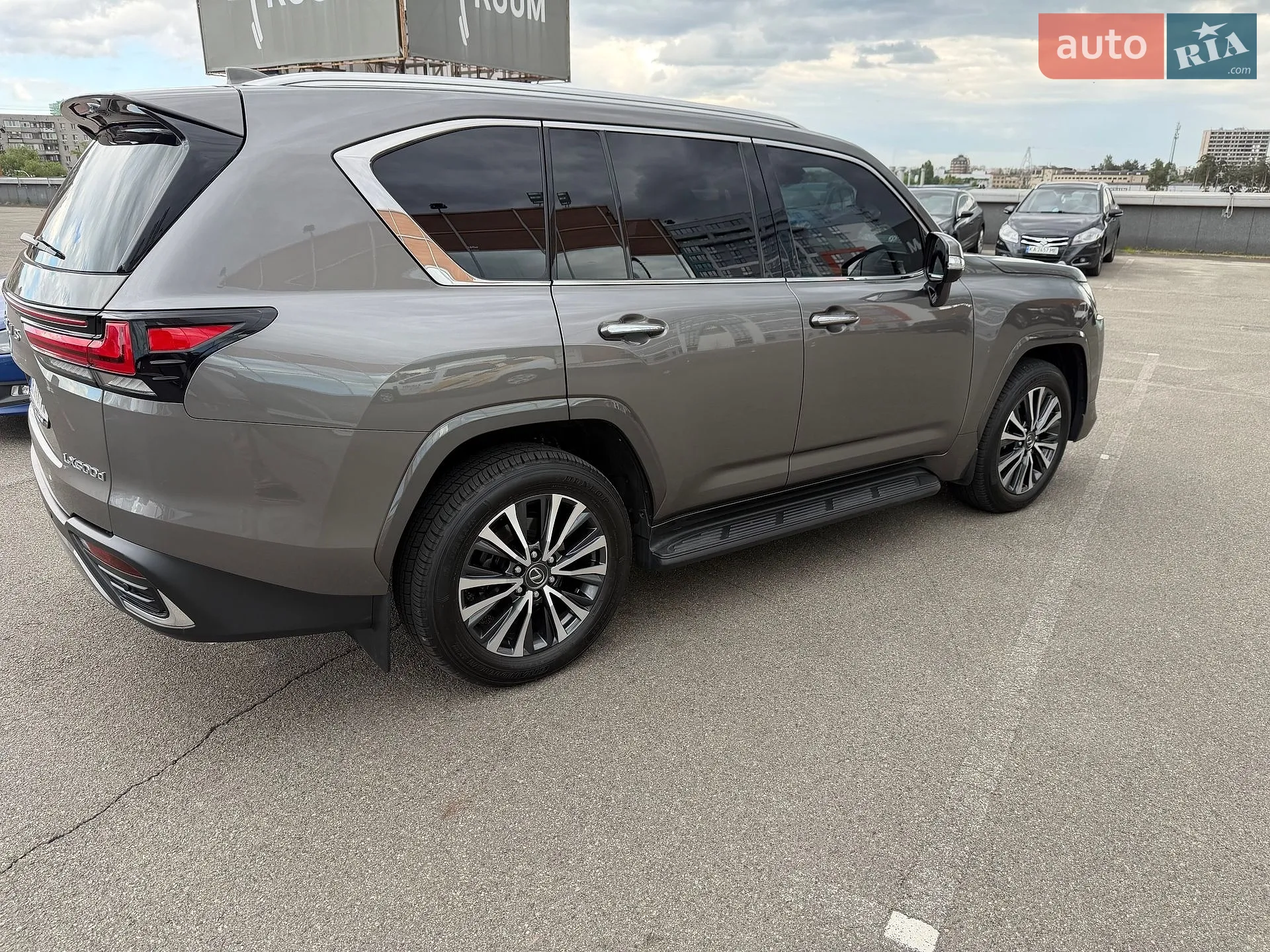 2025 Lexus LX - мініатюра 3