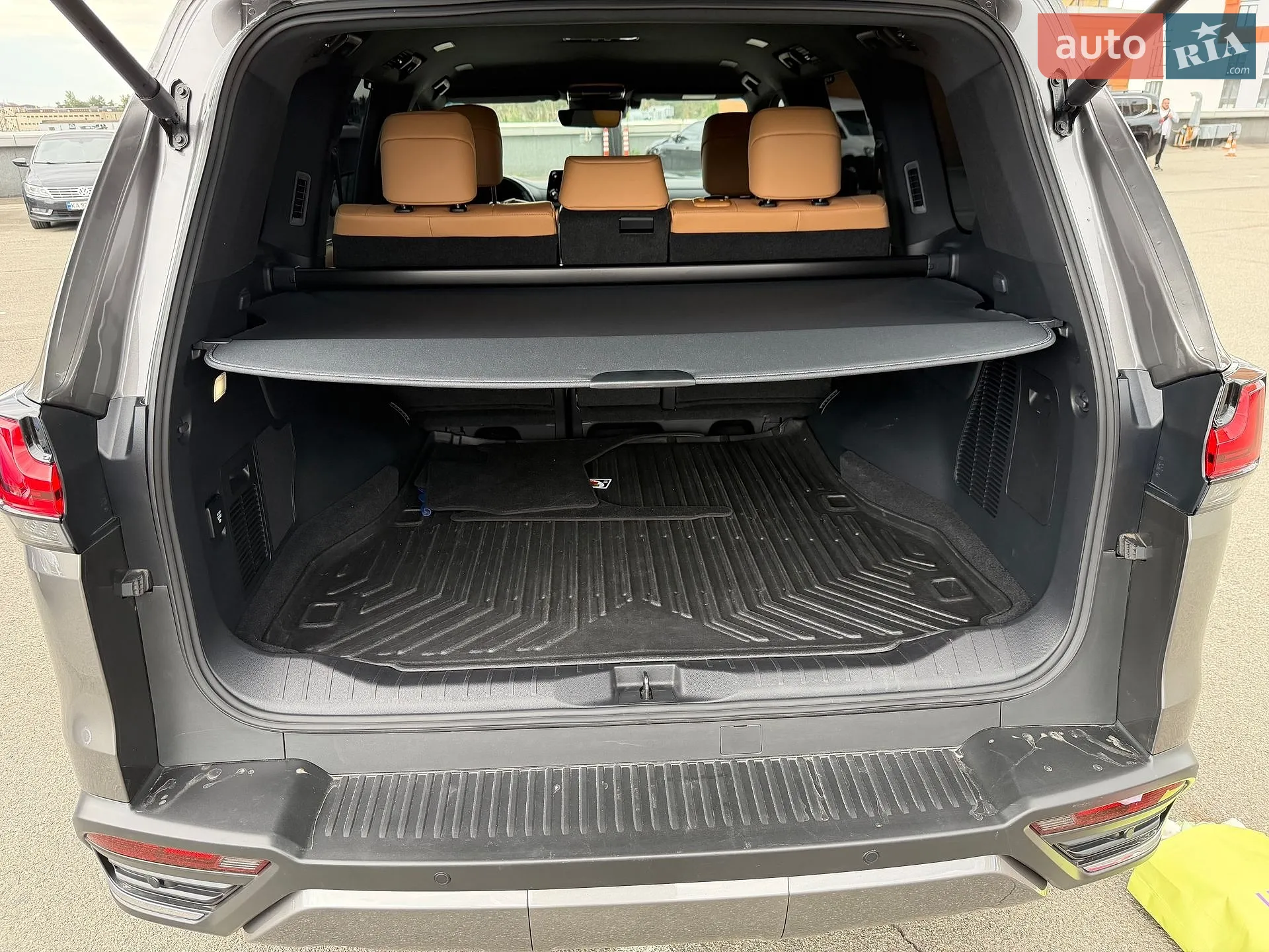 2025 Lexus LX - мініатюра 5