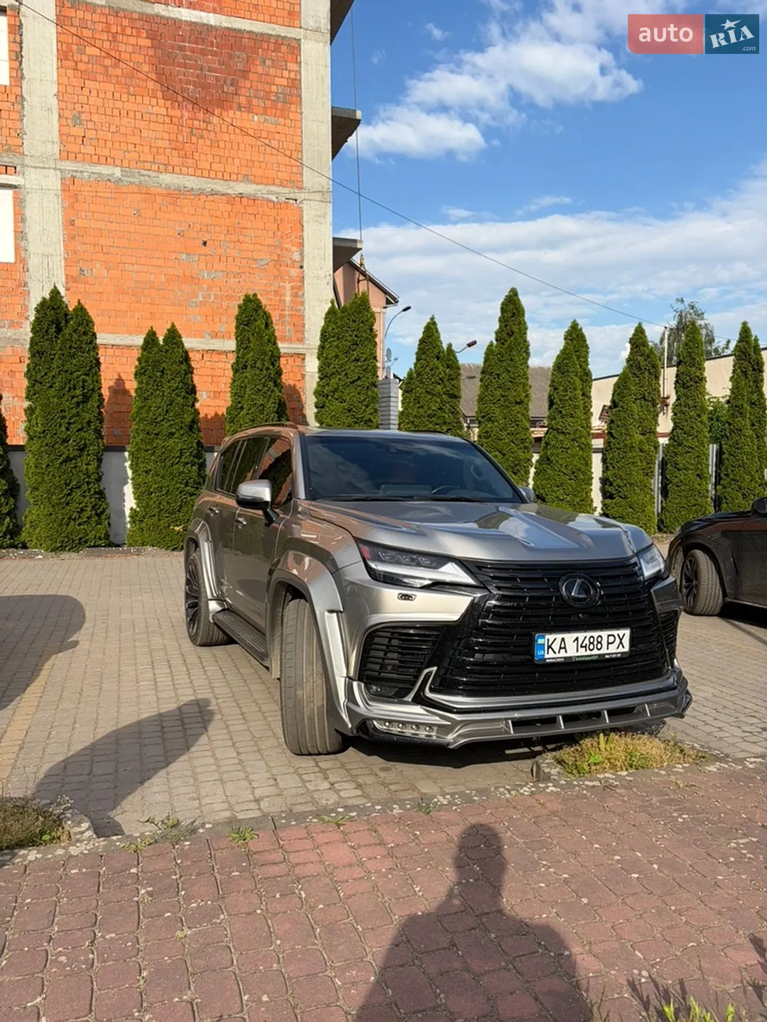 2022 Lexus LX - фото 1