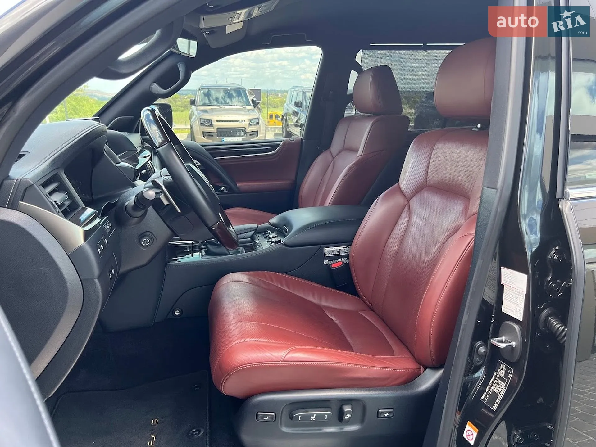 2017 Lexus LX - мініатюра 10