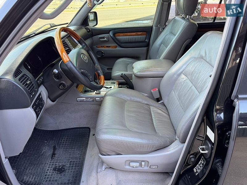 Внедорожник / Кроссовер Lexus LX 2006 в Виннице