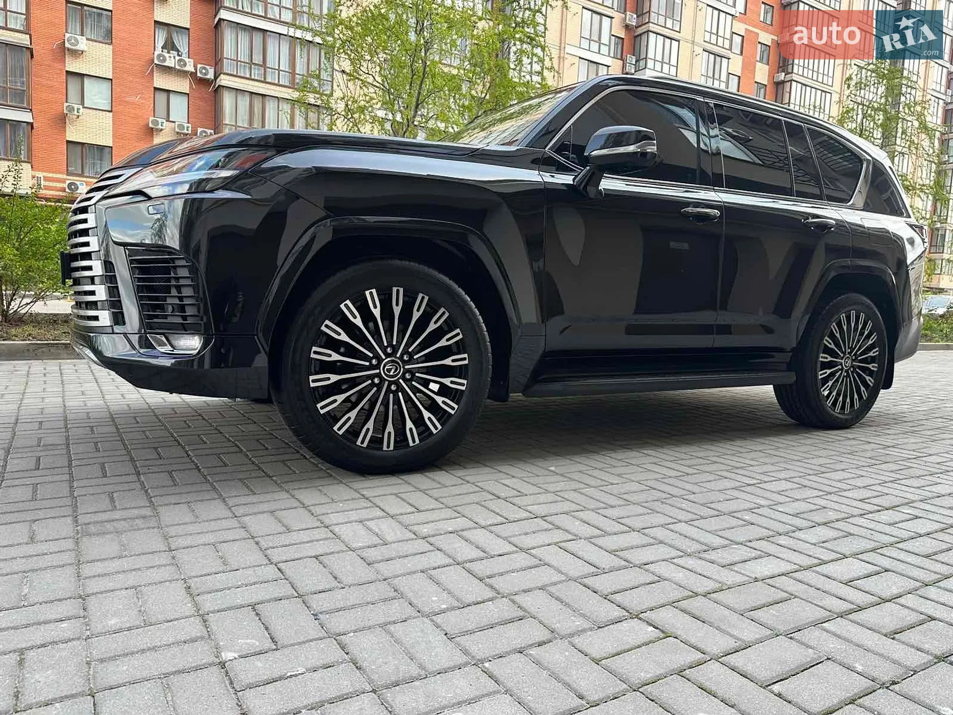 2023 Lexus LX - мініатюра 8