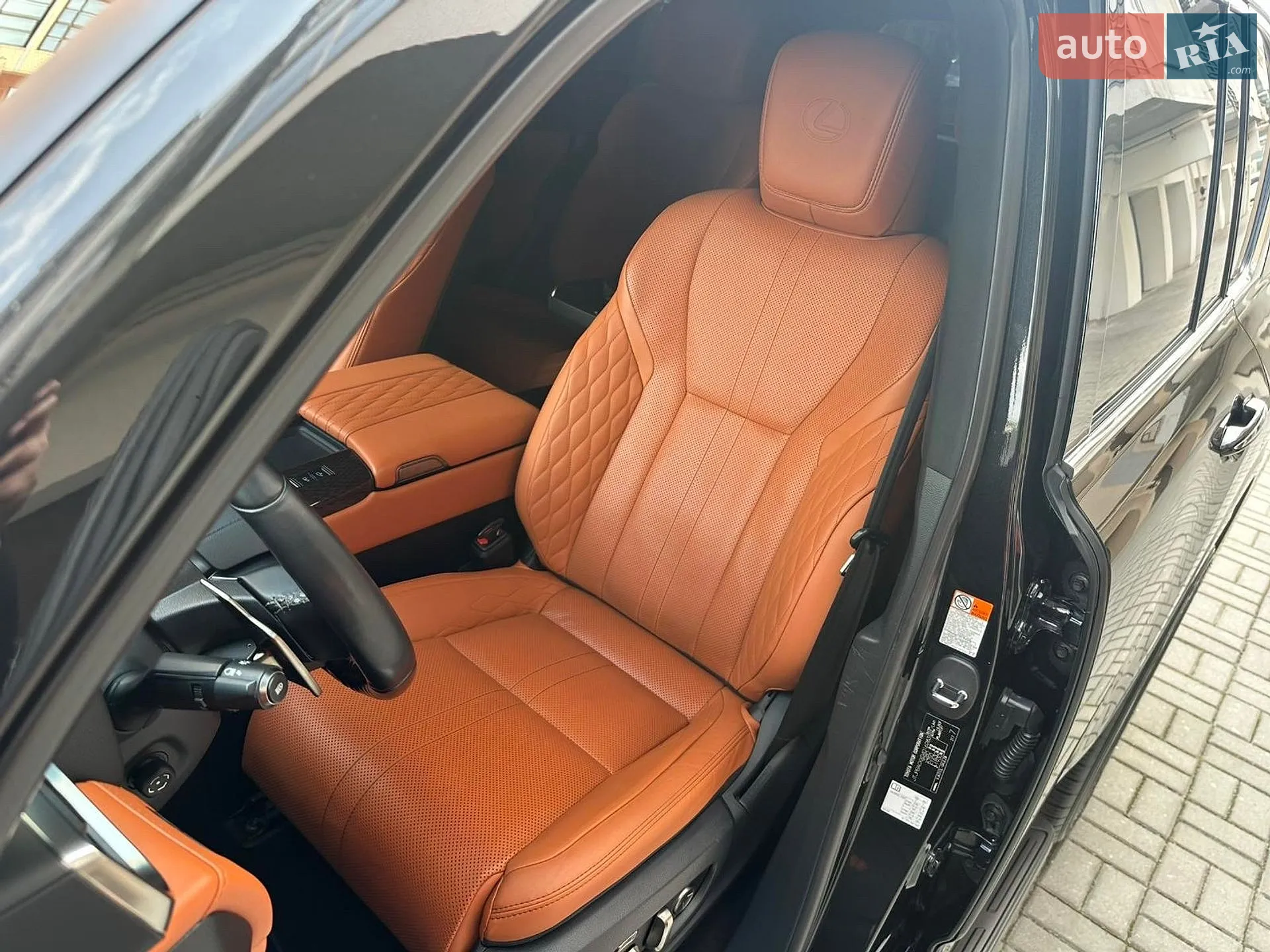 2023 Lexus LX - мініатюра 14