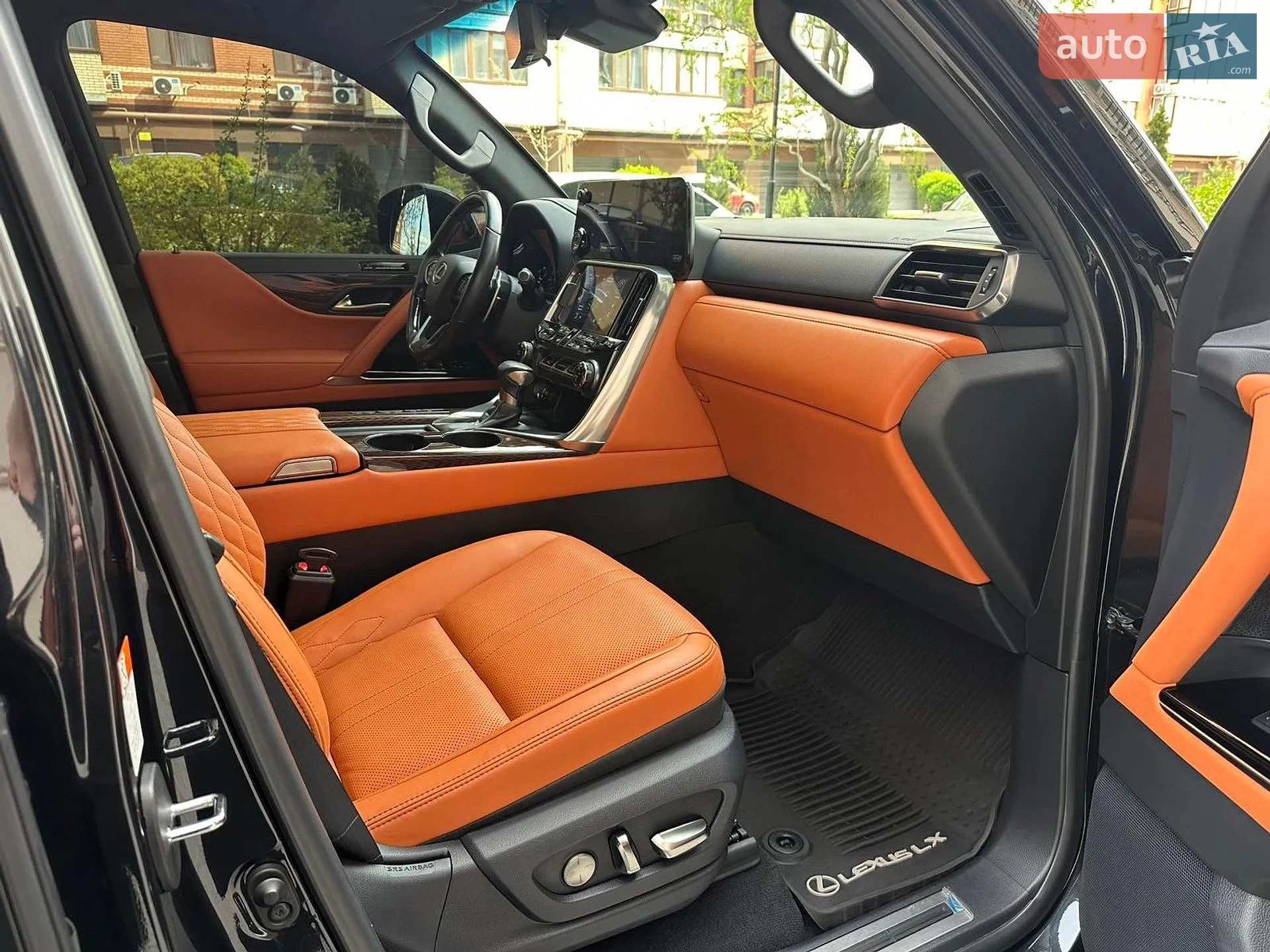 2023 Lexus LX - мініатюра 31