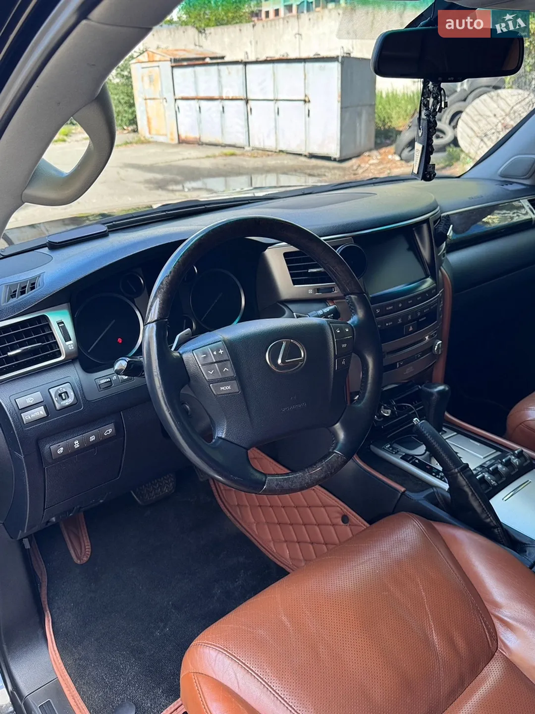2012 Lexus LX - мініатюра 16