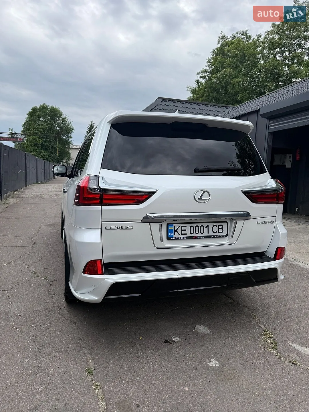 2019 Lexus LX - мініатюра 14