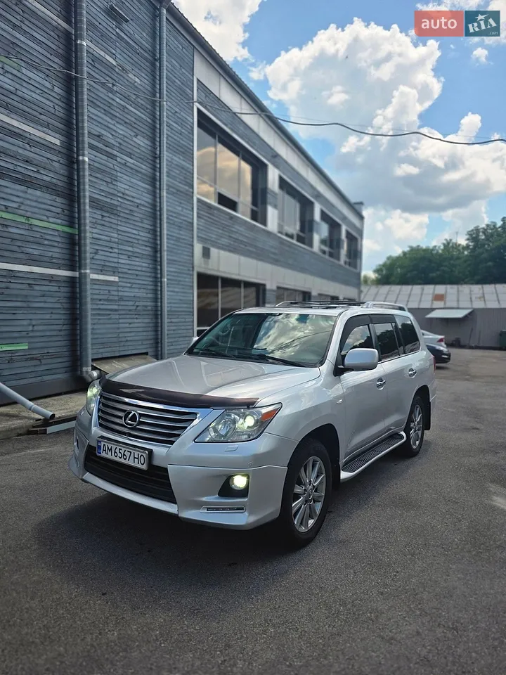 2011 Lexus LX - мініатюра 15