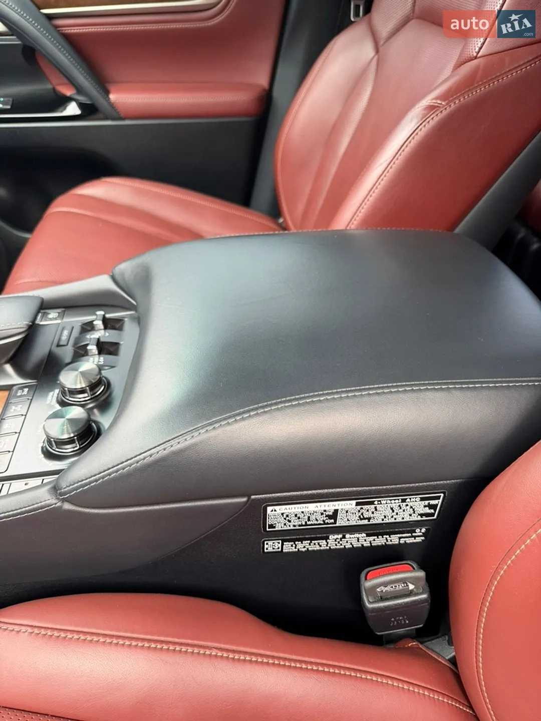 2017 Lexus LX - мініатюра 30