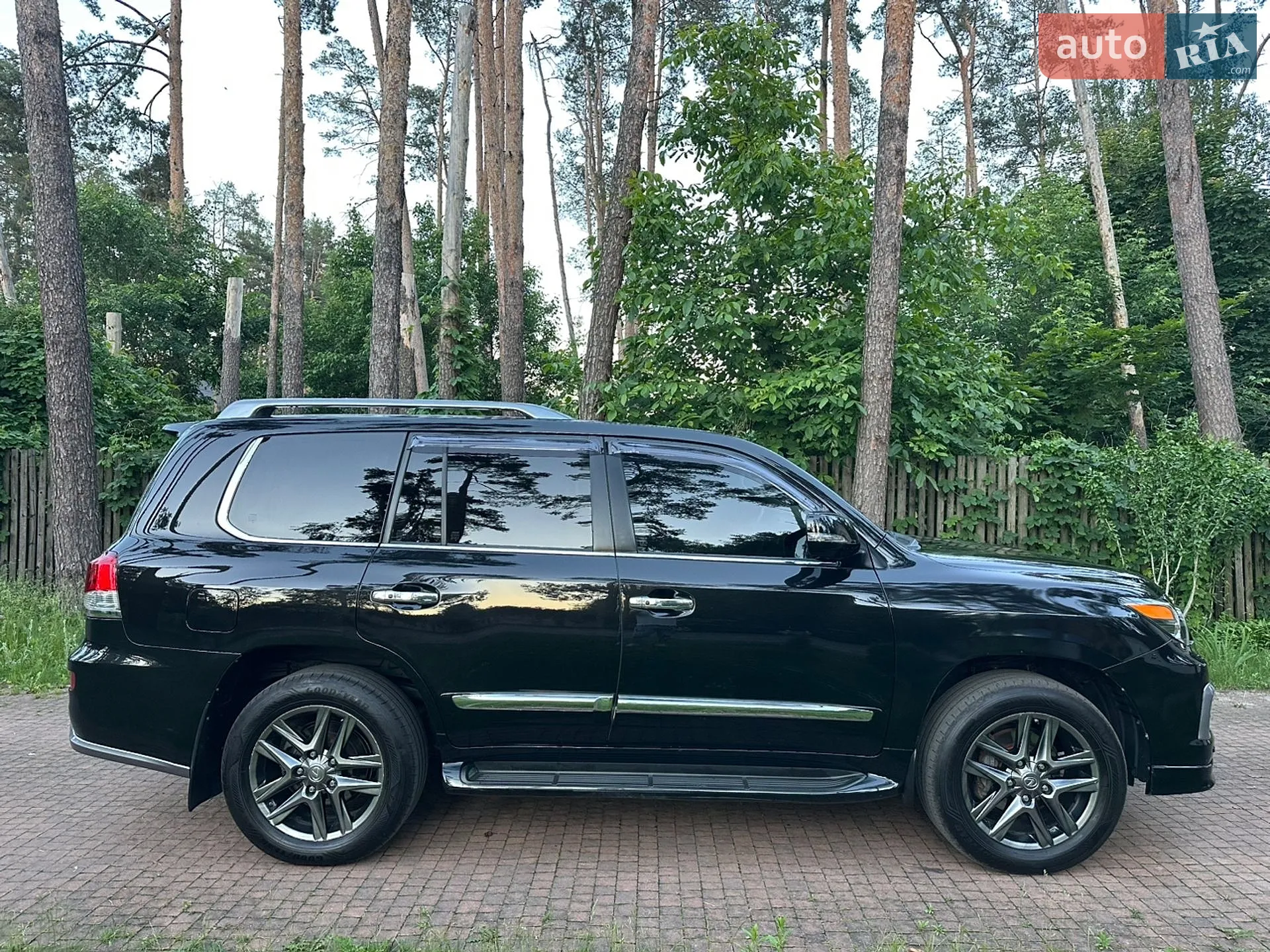 2013 Lexus LX - мініатюра 23