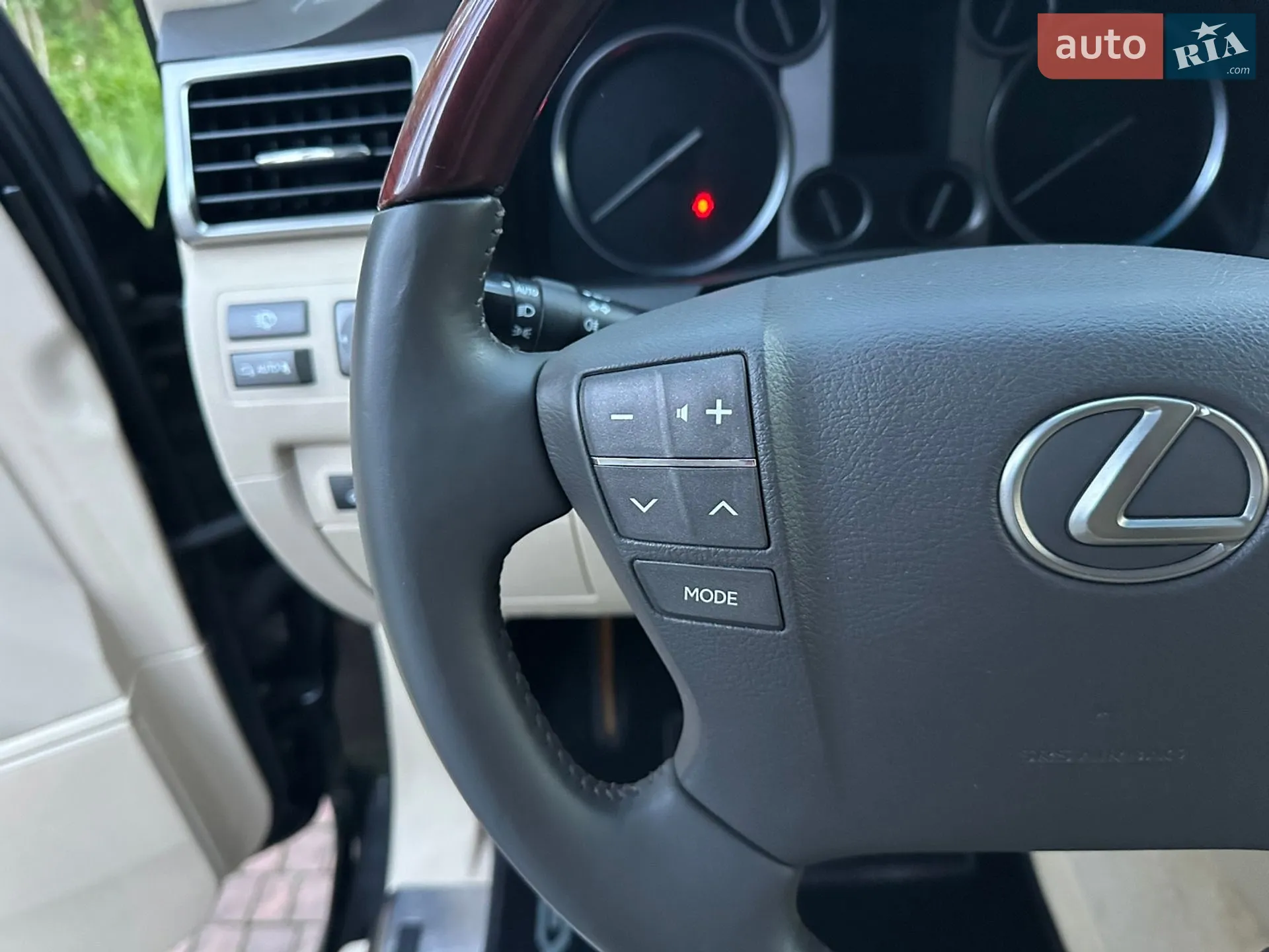 2013 Lexus LX - мініатюра 90
